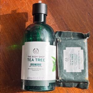 2pc Set The Body Shop Tea Tree Soap